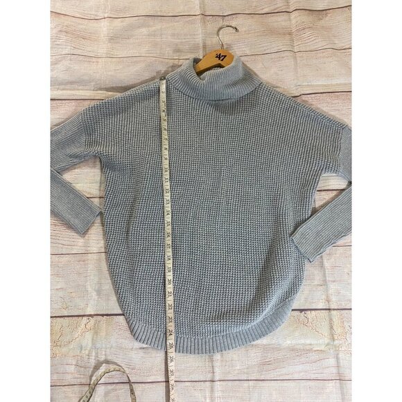 Michael Kors Women's Grey Textured Turtle Neck Long Sleeve Sweater - Medium - Picture 5 of 10